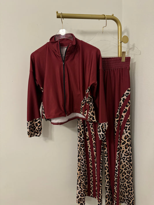 Burgundy Leopard Travel Set